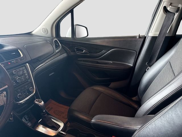 Used 2015 Buick Encore FWD image 22