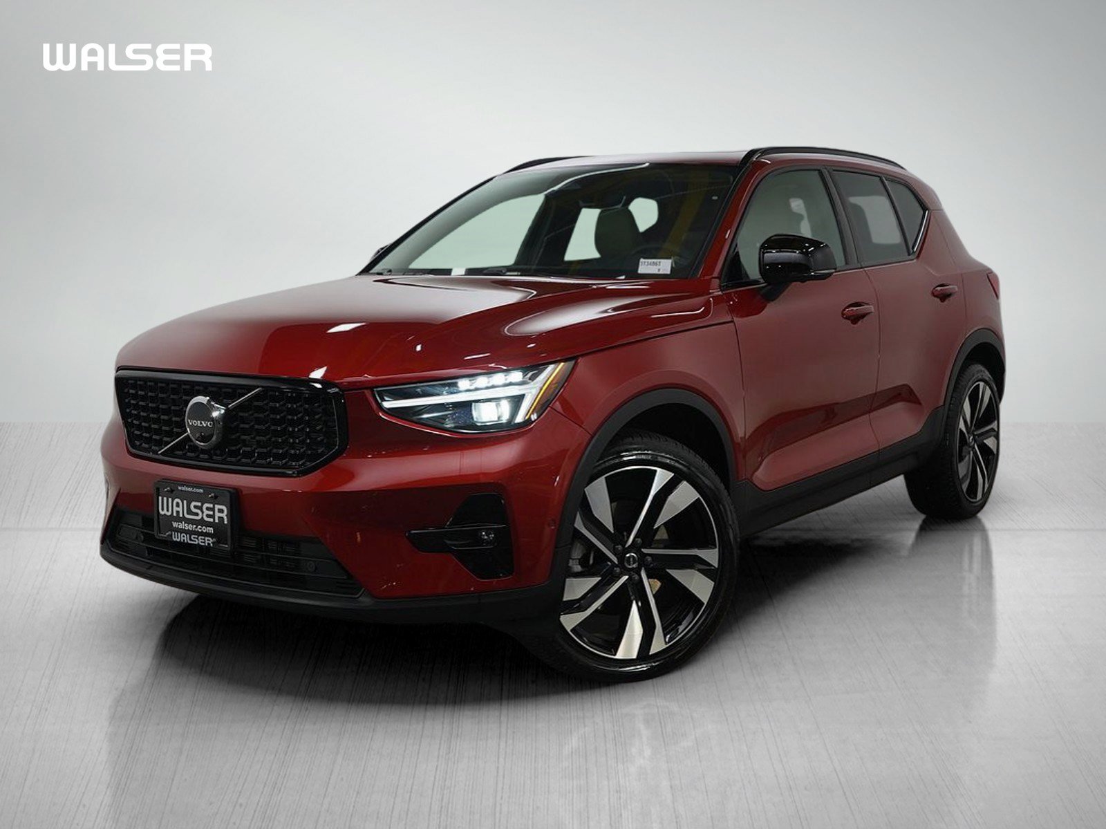 Used 2023 Volvo XC40 B5 Ultimate w/ Protection Package Premier