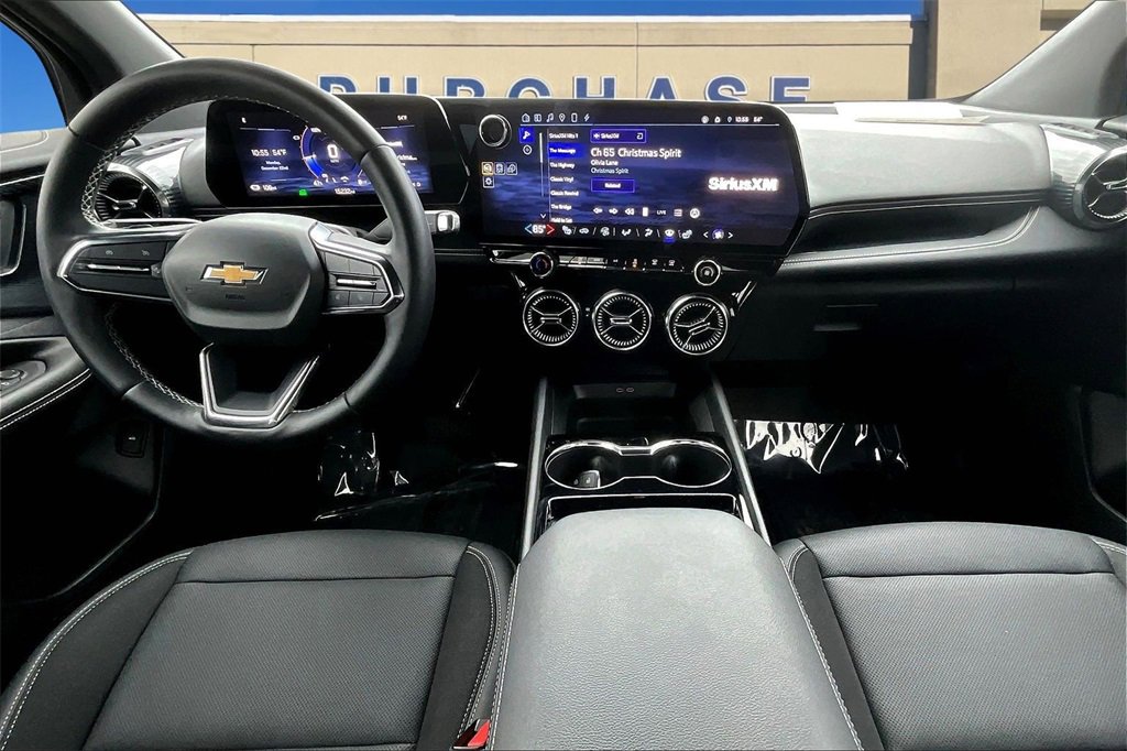 Used 2024 Chevrolet Blazer EV LT image 7