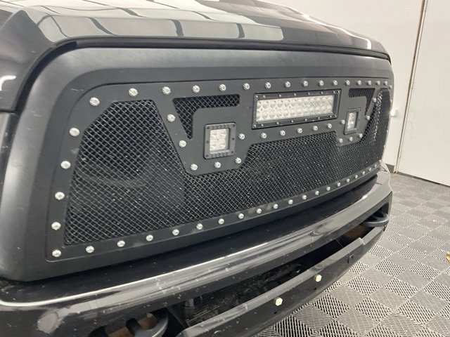 Used 2018 RAM 2500 Laramie w/ Sport Appearance Group image 28