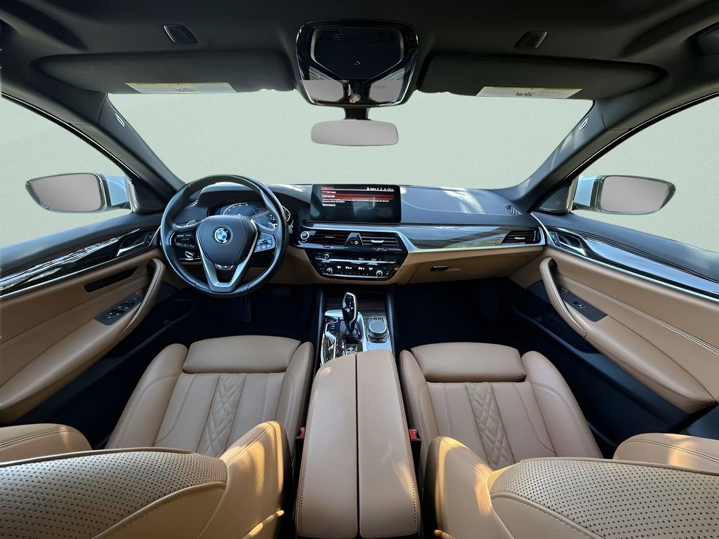 Certified 2023 BMW 530i xDrive w/ Premium Package image 28