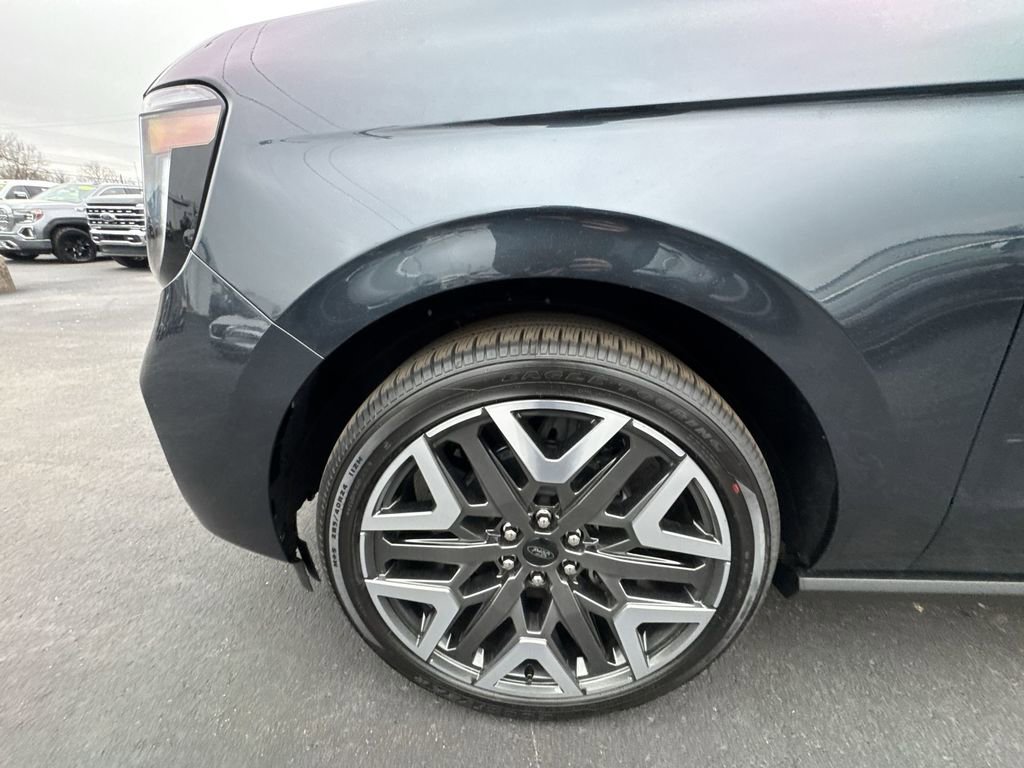 New 2026 Ford Expedition Max Platinum AWD/4WD image 10