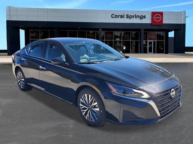 New 2025 Nissan Altima 2.5 SV image 7