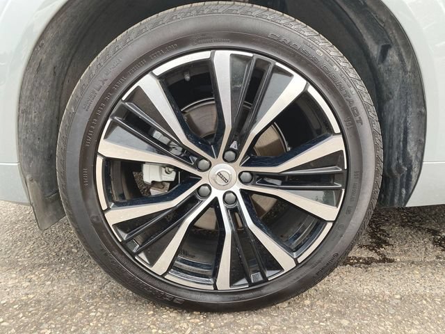 Used 2025 Volvo XC60 B5 Plus w/ Protection Package Premier AWD/4WD image 33