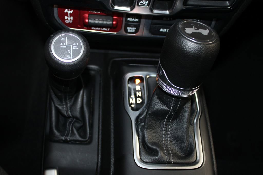 Used 2024 Jeep Wrangler Unlimited Rubicon 4xe AWD/4WD image 45