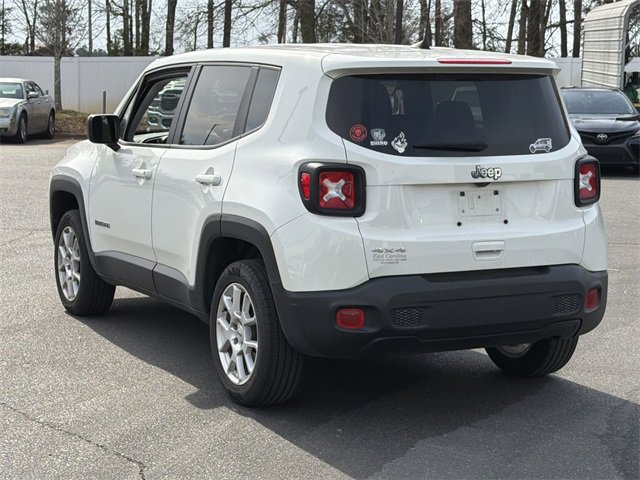 Used 2023 Jeep Renegade Latitude image 4