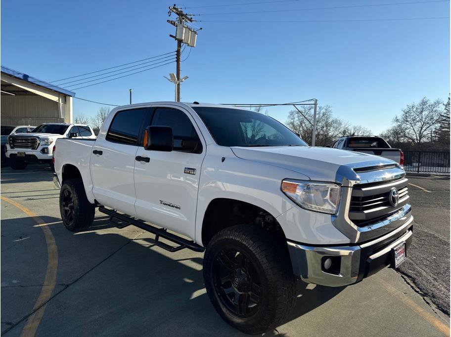 Used 2014 Toyota Tundra SR5 image 4