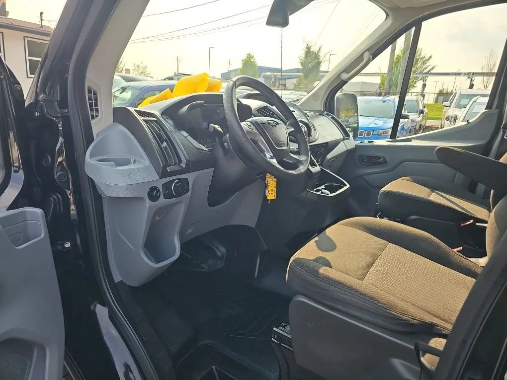 Used 2018 Ford Transit 350 148 Medium Roof RWD image 10