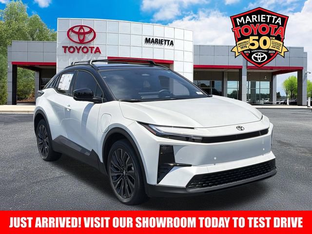 New 2026 Toyota C-HR w/ Cold Weather Package