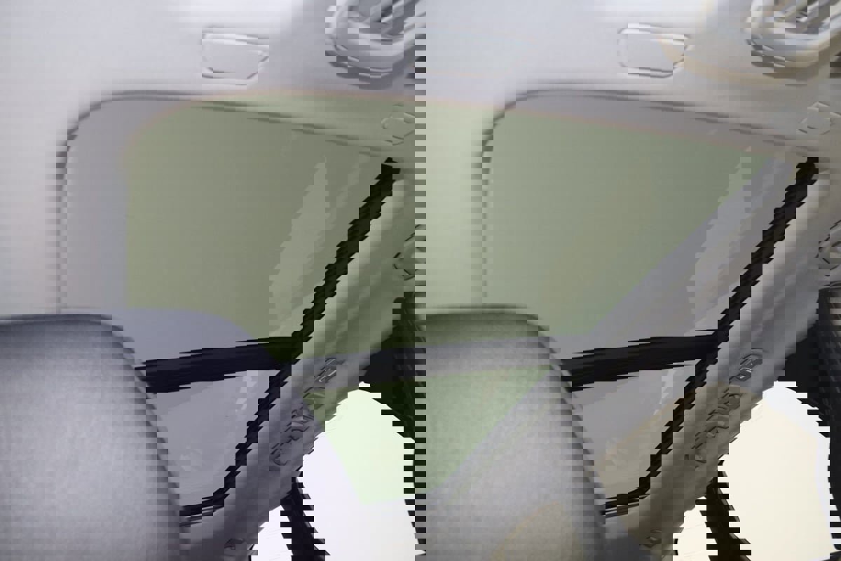 Used 2022 Volvo XC60 B5 Momentum image 10