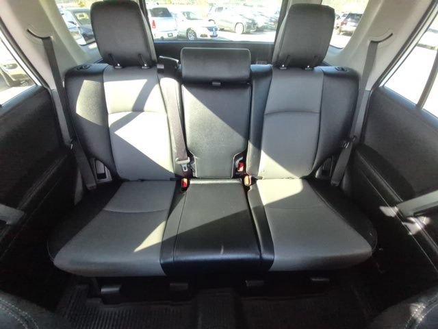 Used 2022 Toyota 4Runner SR5 Premium w/ Moonroof Package AWD/4WD image 21