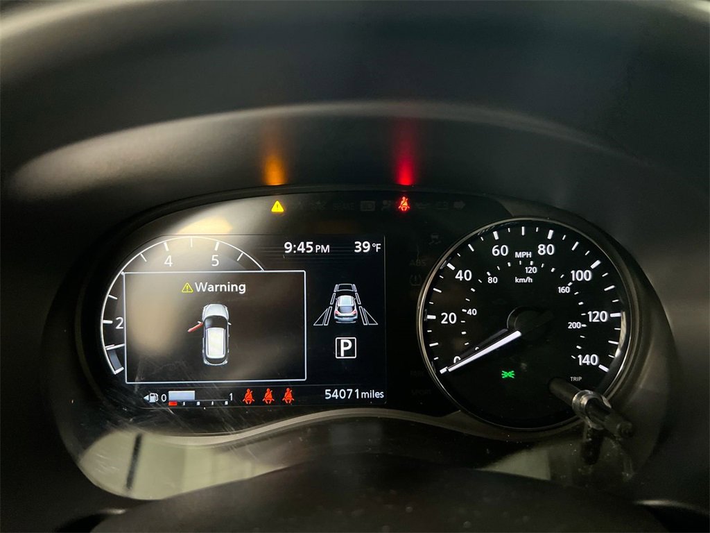 Used 2023 Nissan Kicks SV image 11