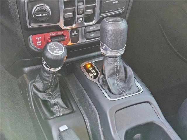 New 2025 Jeep Gladiator Mojave w/ Convenience Group AWD/4WD image 5