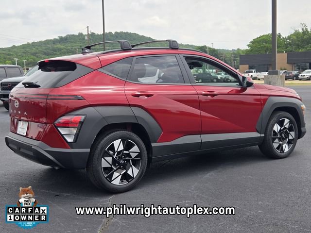Used 2024 Hyundai Kona SEL w/ Convenience Package FWD image 3