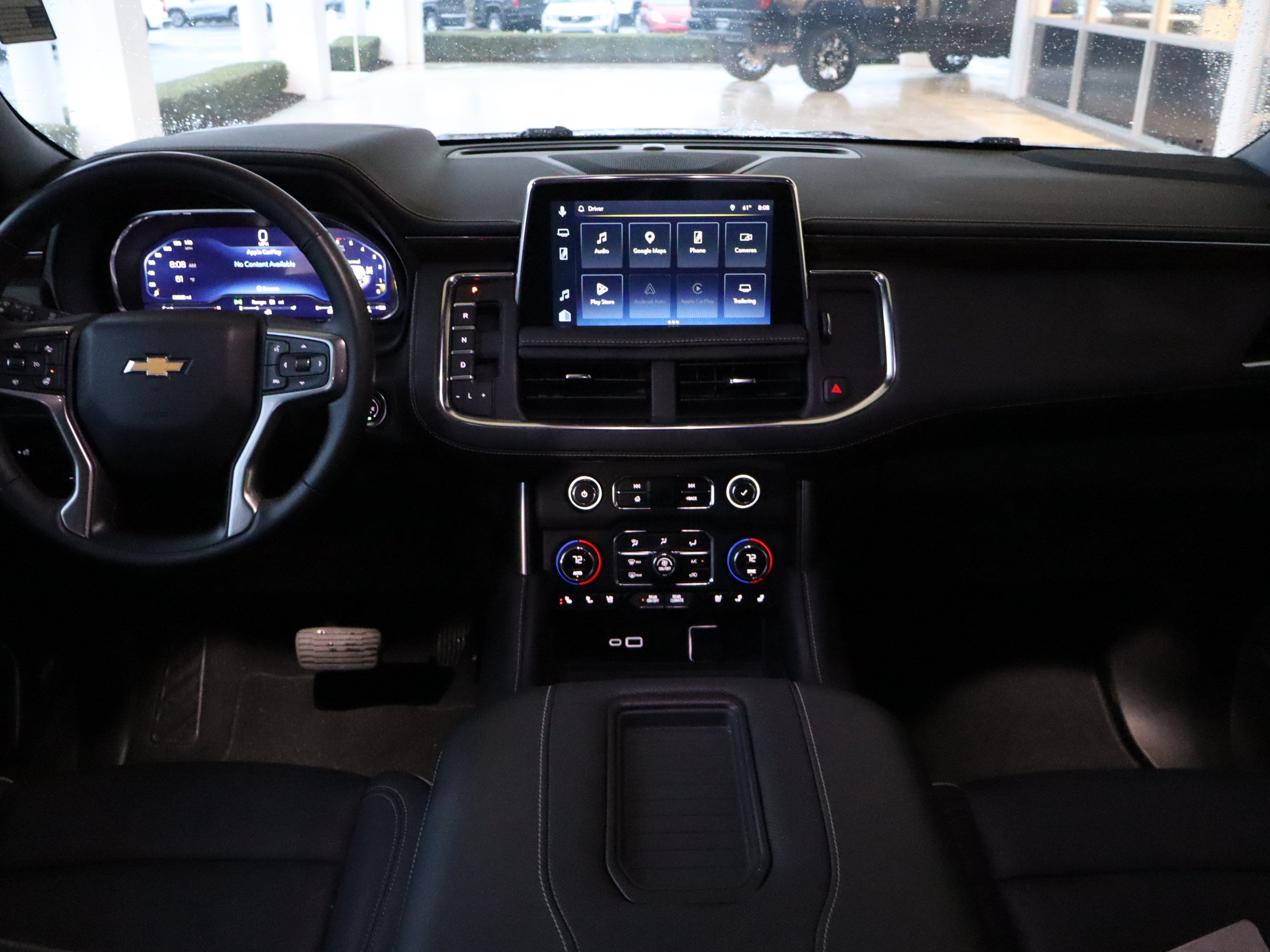 Used 2024 Chevrolet Tahoe Premier AWD/4WD image 18