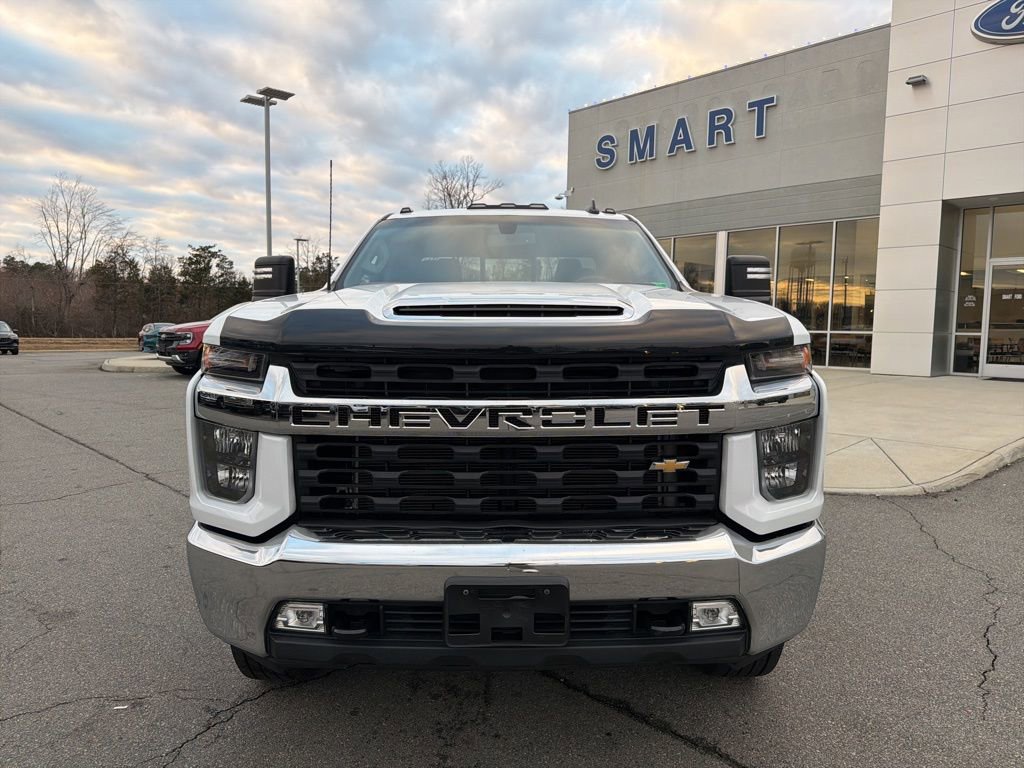 Used 2022 Chevrolet Silverado 2500 LT w/ Convenience Package image 9