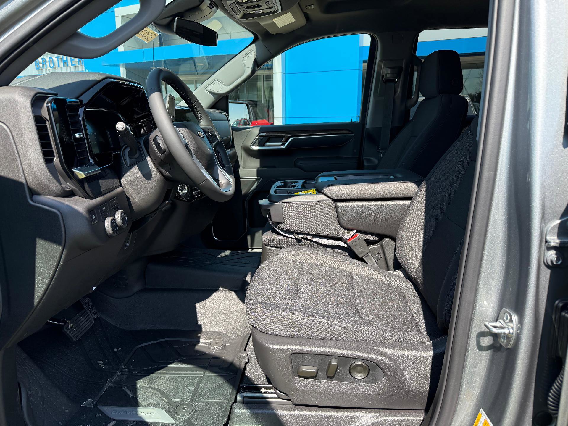 New 2026 Chevrolet Silverado 1500 LT w/ Protection Package image 13