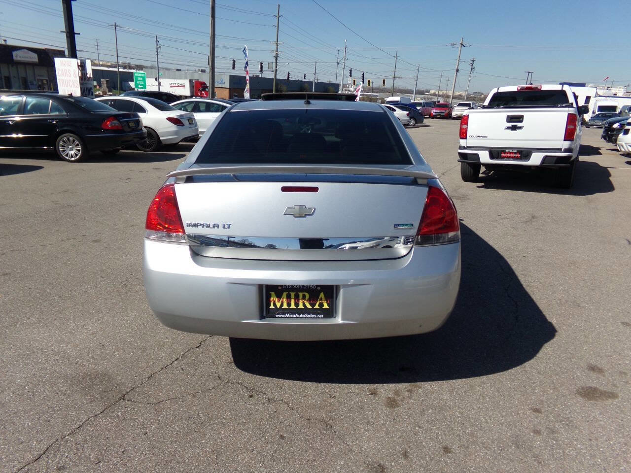 Used 2011 Chevrolet Impala LT w/ Luxury Edition Package image 4