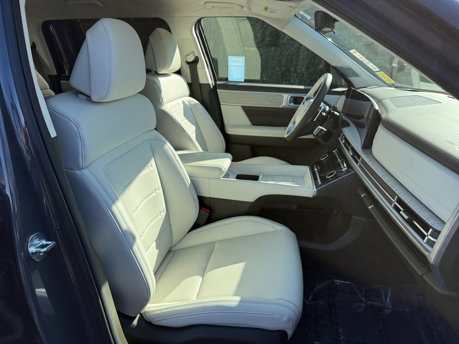 Certified 2025 Hyundai Santa Fe Calligraphy image 20