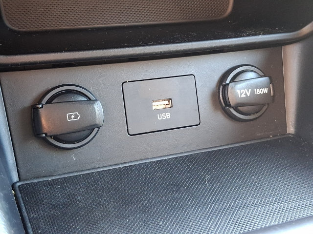 Used 2023 Hyundai Kona SEL AWD/4WD image 23