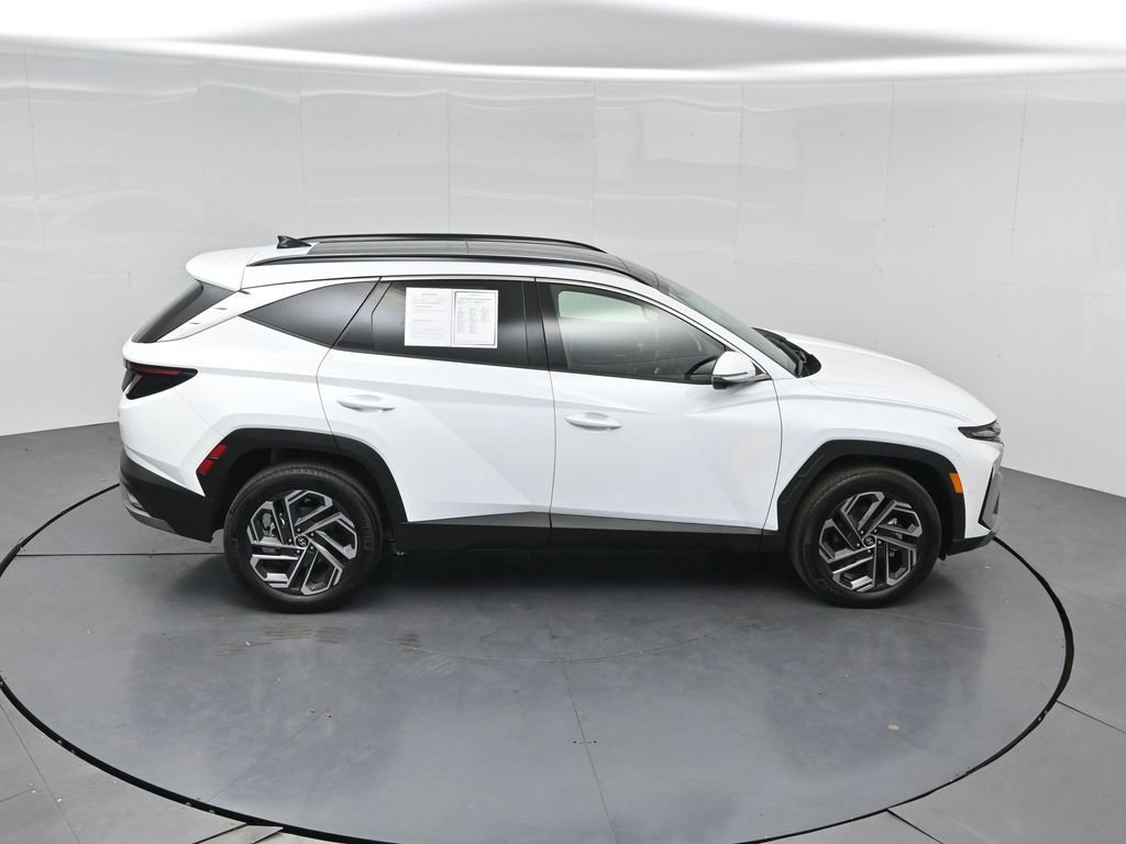 Used 2025 Hyundai Tucson Limited AWD/4WD image 59