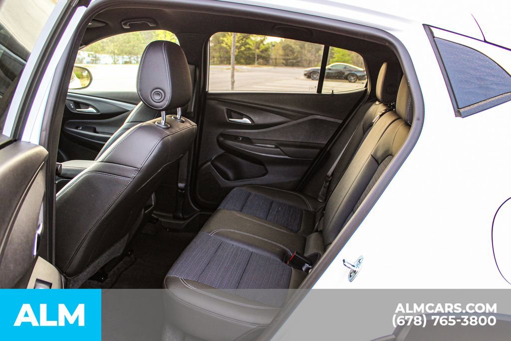 Used 2025 Buick Envista Preferred image 17