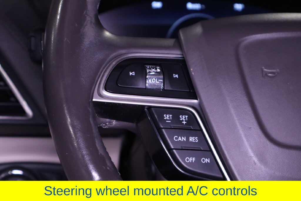 Used 2019 Lincoln Nautilus Select FWD image 21