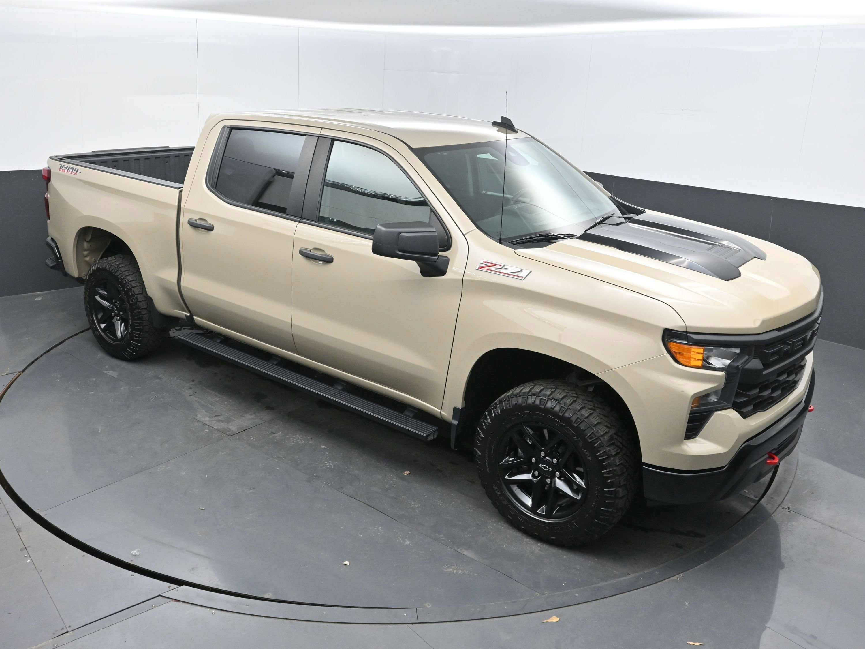 Certified 2022 Chevrolet Silverado 1500 Custom Trail Boss image 33