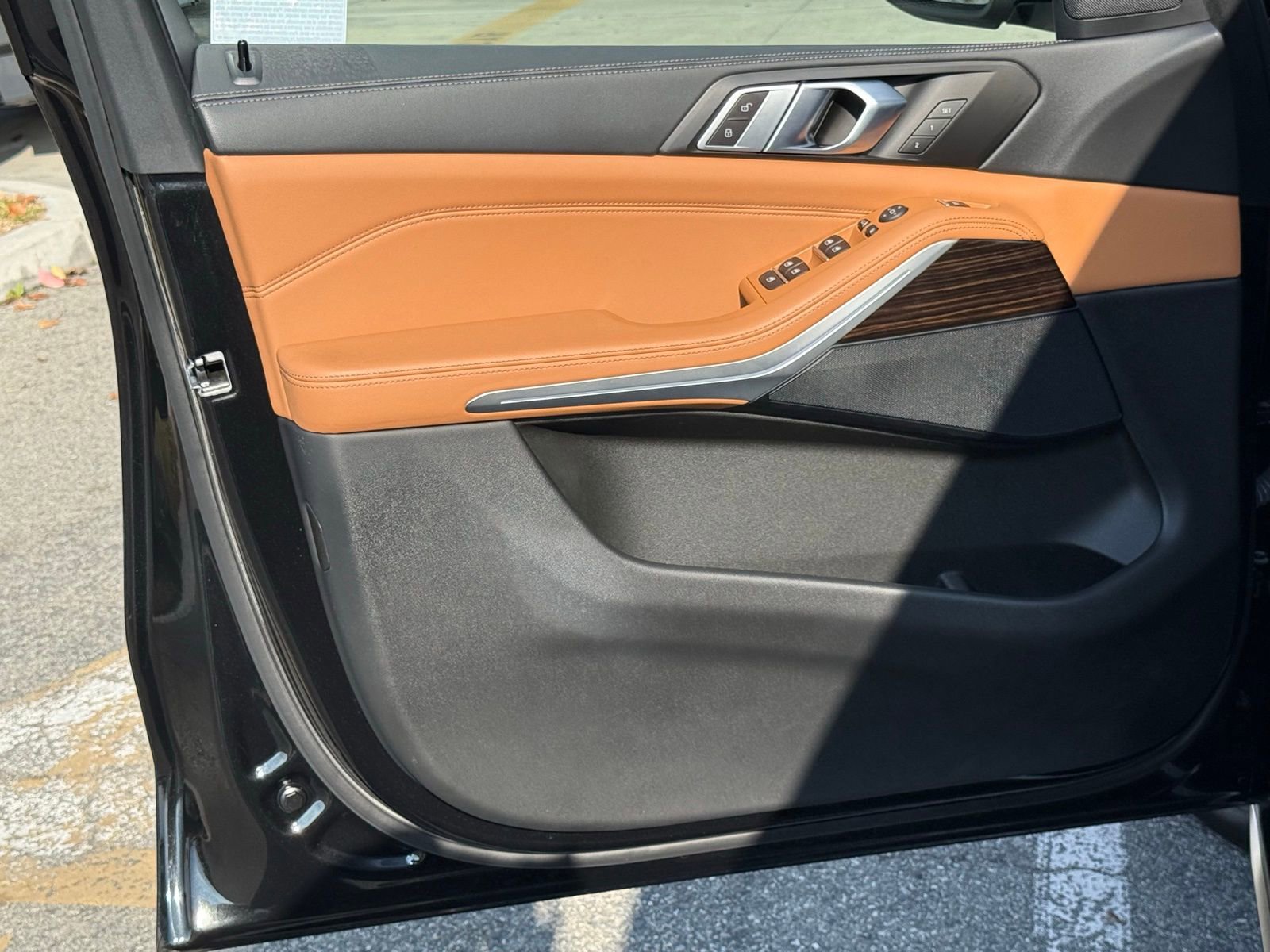 Used 2024 BMW X5 sDrive40i w/ Parking Assistance Package image 21