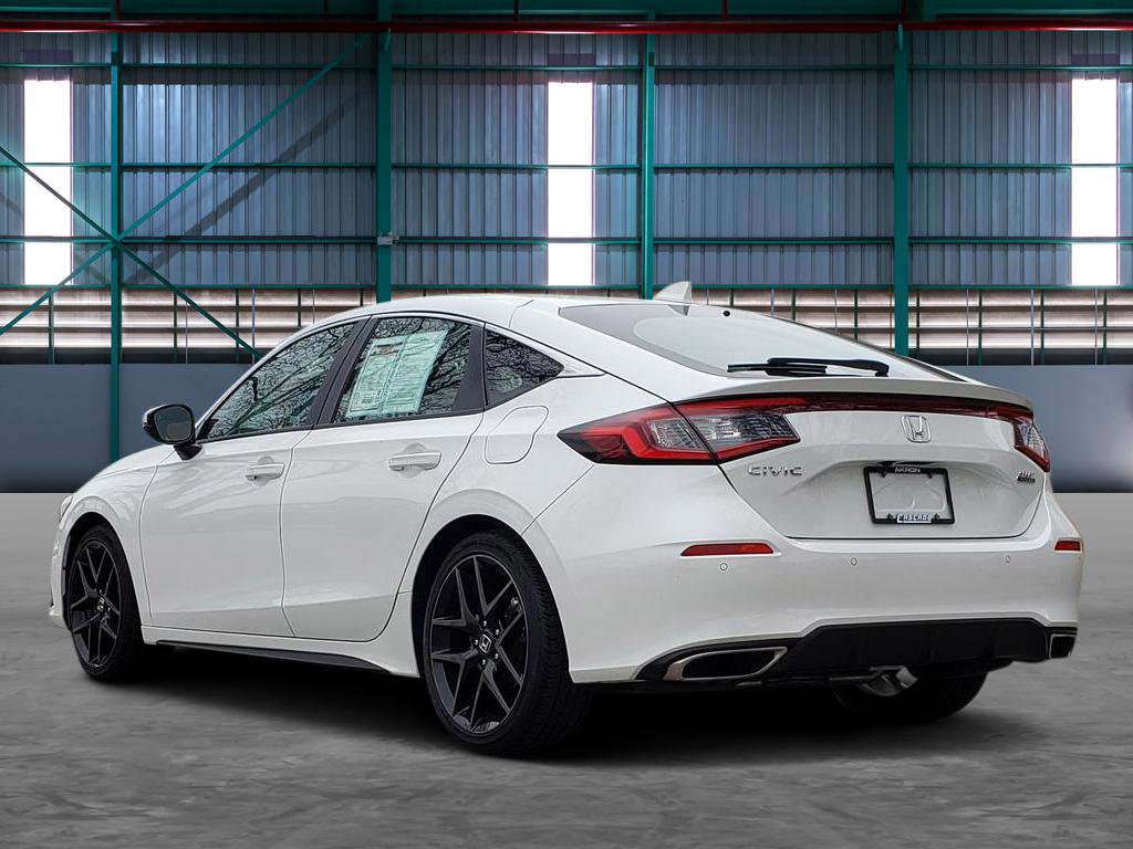 Used 2024 Honda Civic Sport Touring image 3