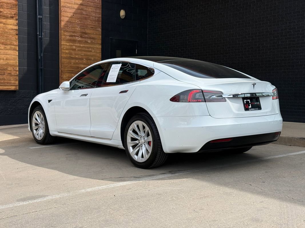 Used 2018 Tesla Model S P100D AWD/4WD image 16