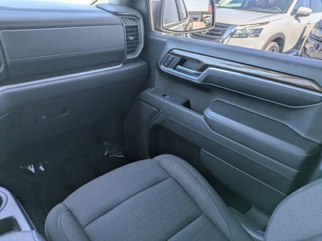 Used 2023 Chevrolet Silverado 1500 LT w/ Protection Package AWD/4WD image 14