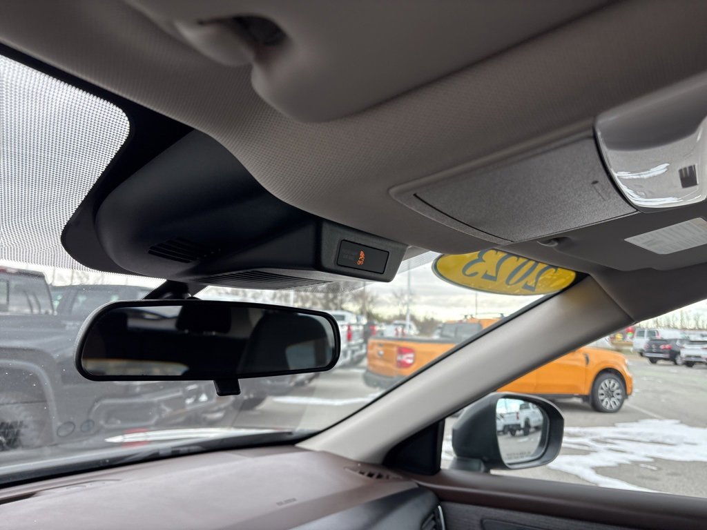 Used 2023 Nissan Rogue S image 21