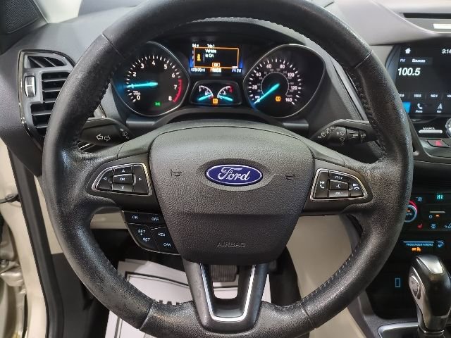 Used 2018 Ford Escape Titanium image 4