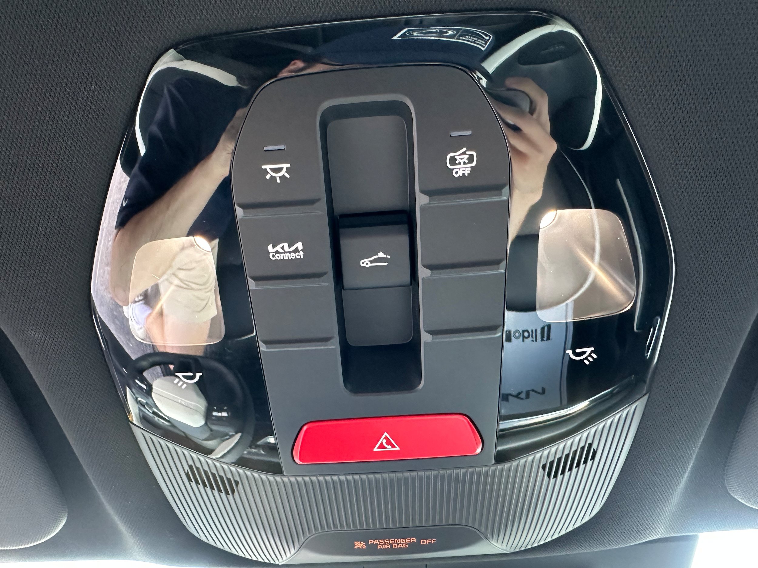 New 2026 Kia K4 GT-Line w/ GT-Line Premium Package FWD image 33