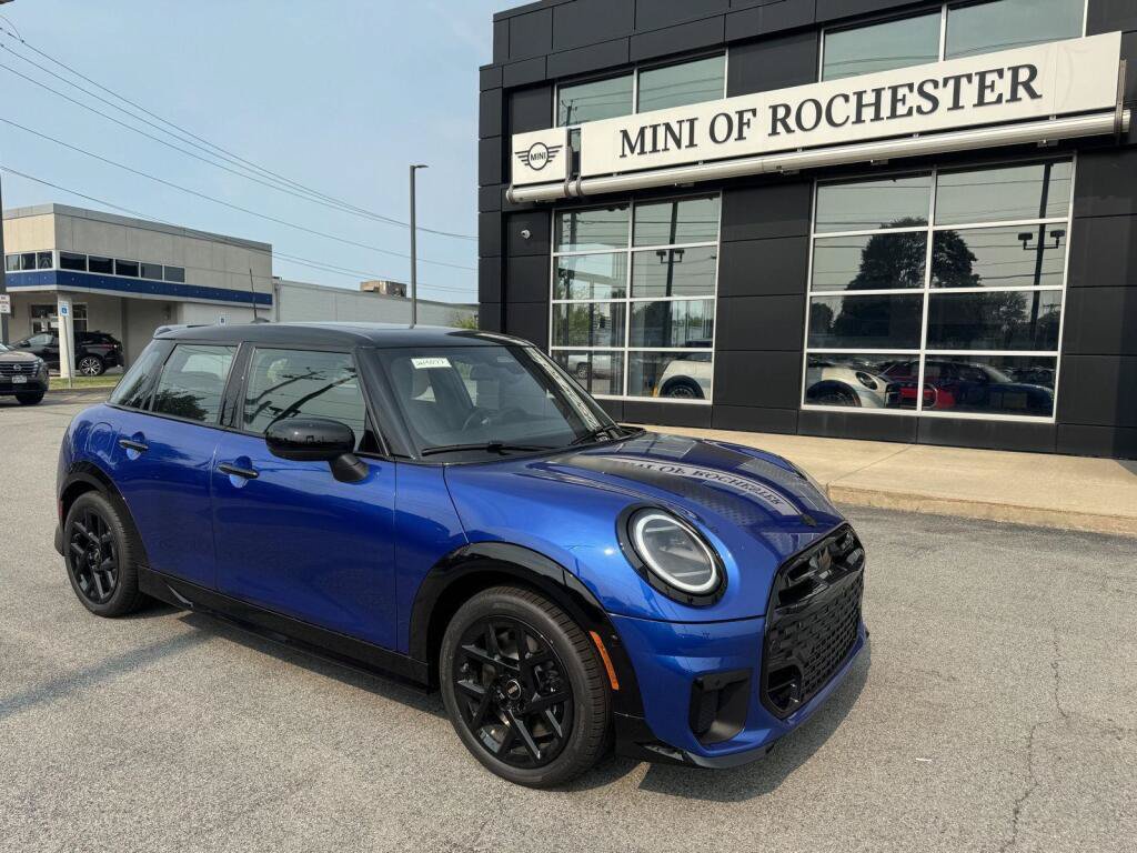 New 2026 MINI Cooper S FWD image 1