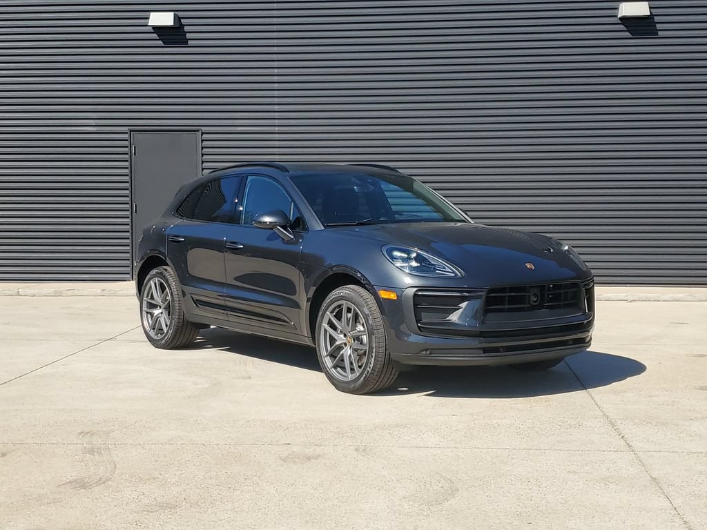 New 2026 Porsche Macan AWD/4WD image 8