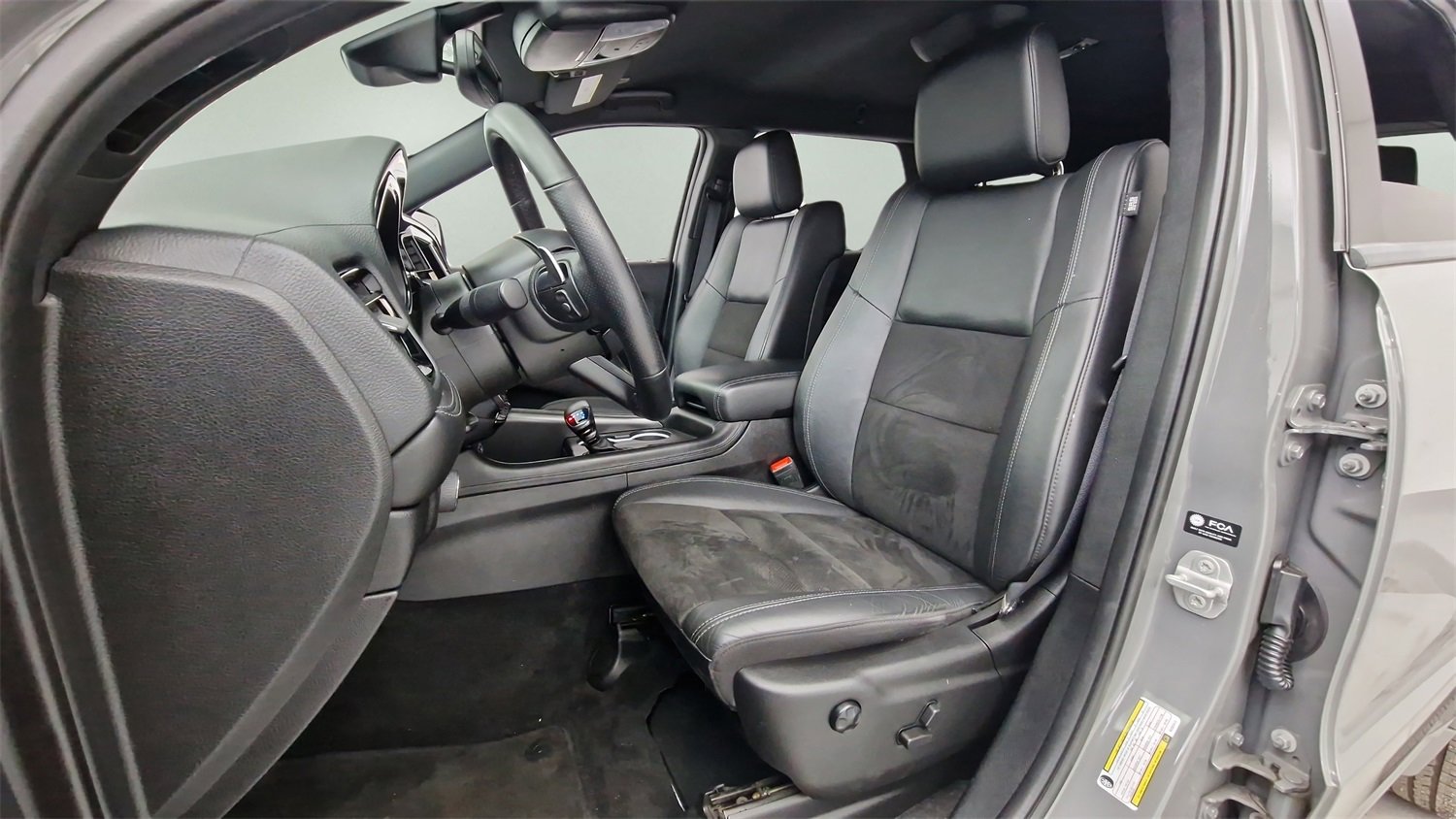 Used 2022 Dodge Durango GT image 13