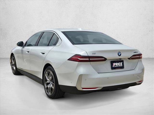 Used 2025 BMW i5 eDrive40i RWD image 7