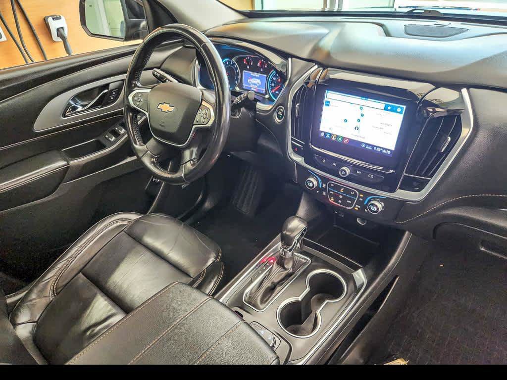 Used 2021 Chevrolet Traverse LT w/ LT Premium Package AWD/4WD image 28