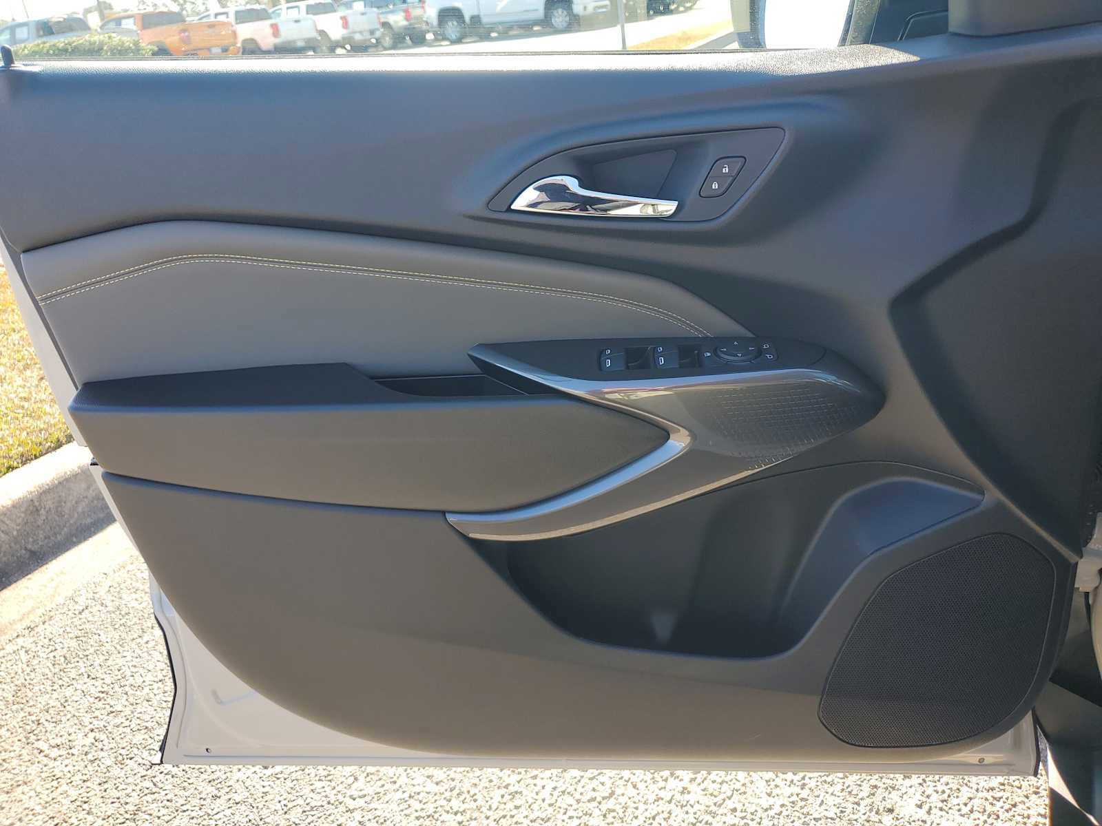 New 2026 Chevrolet Trax ACTIV w/ Driver Confidence Package image 15