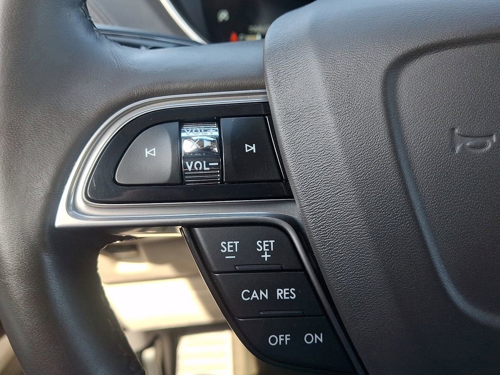 Certified 2019 Lincoln Nautilus Reserve FWD image 21