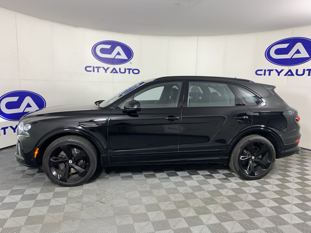 Used 2023 Bentley Bentayga AWD/4WD image 6