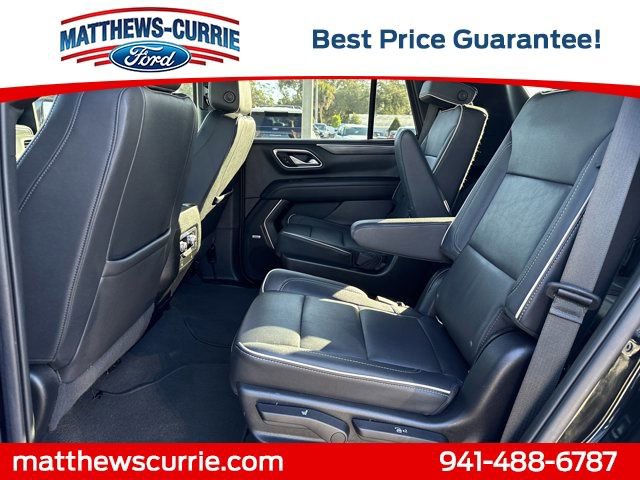 Used 2022 GMC Yukon SLT w/ SLT Premium Package image 12