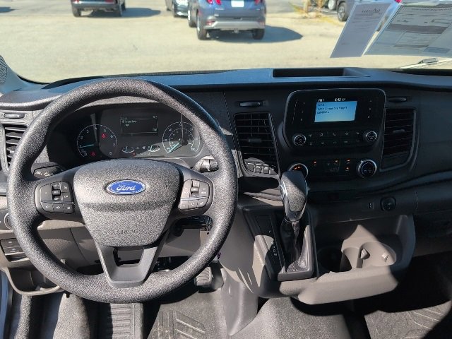 New 2025 Ford Transit 250 148 Medium Roof image 13