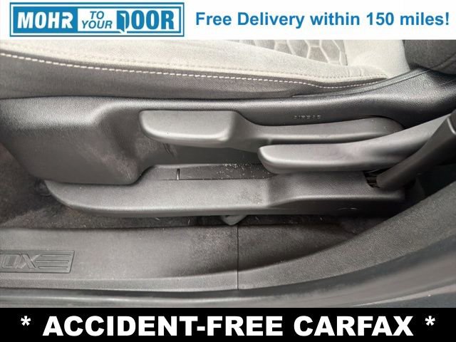 Used 2020 Chevrolet Equinox LS image 12