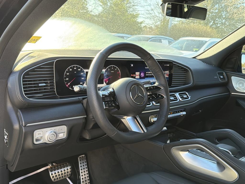 Certified 2024 Mercedes-Benz GLS 450 4MATIC image 10
