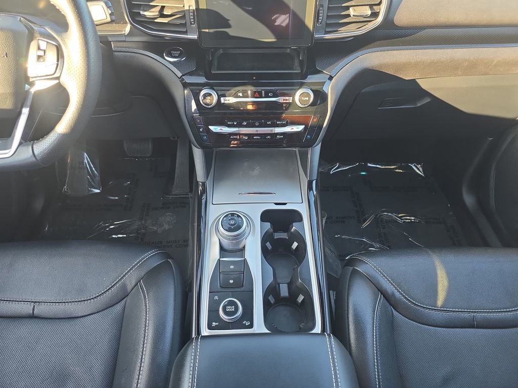 Used 2023 Ford Explorer ST w/ Equipment Group 401A image 13