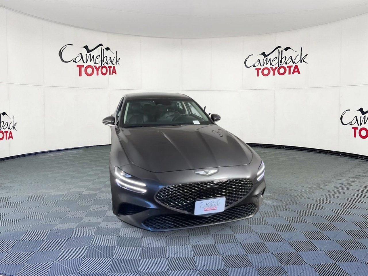Used 2026 Genesis G70 2.5T RWD image 4