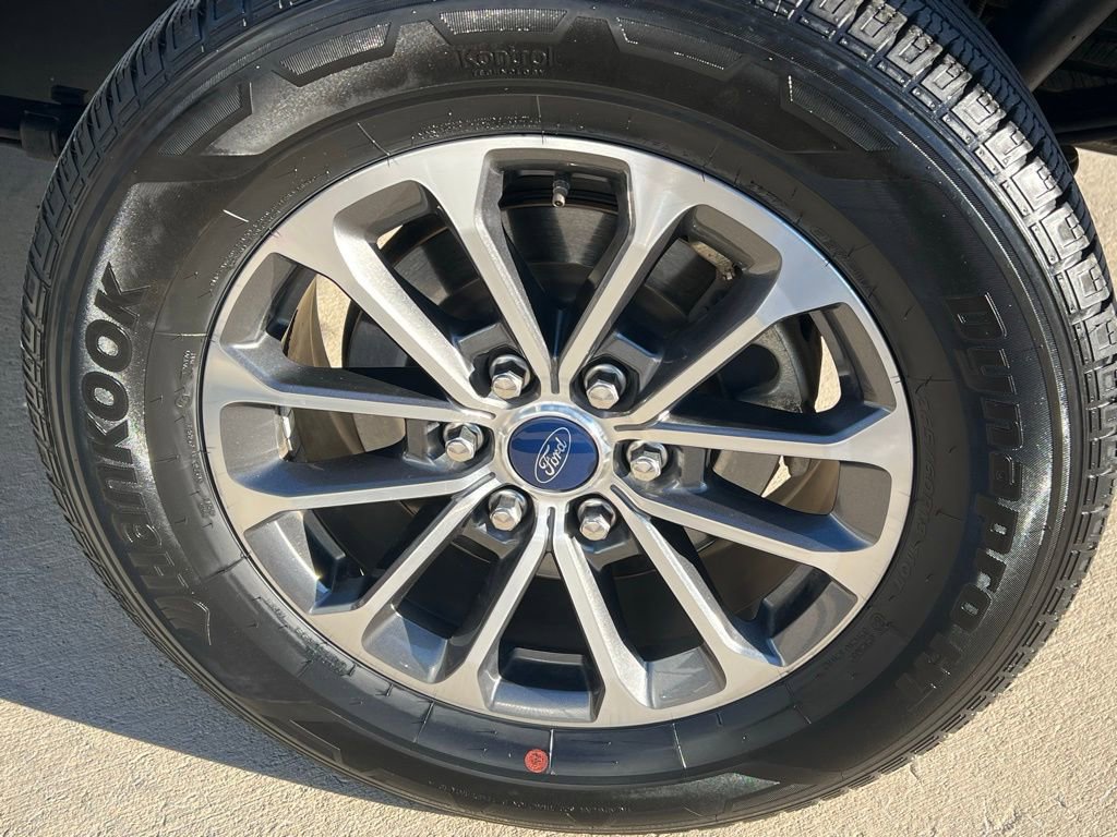 Used 2020 Ford F150 XLT w/ Equipment Group 302A Luxury image 24